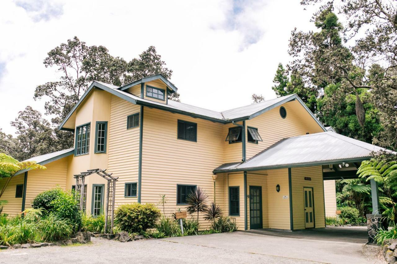 Kilauea Lodge And Restaurant Volcano Exterior foto